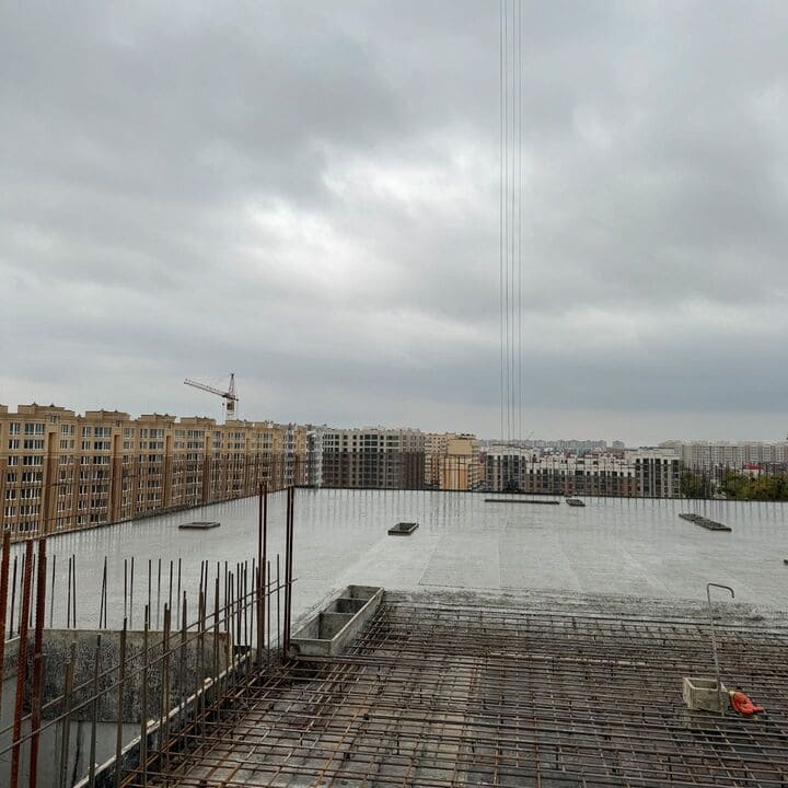 Жовтень